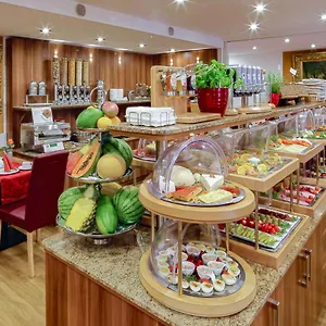Tiptop Burgschmiet Garni Otel